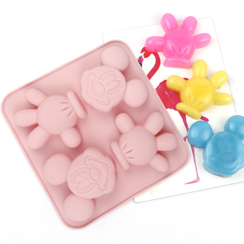 Mickey Gloves Silicone Cake Mo - огляд і ціна Essential Oil Soap